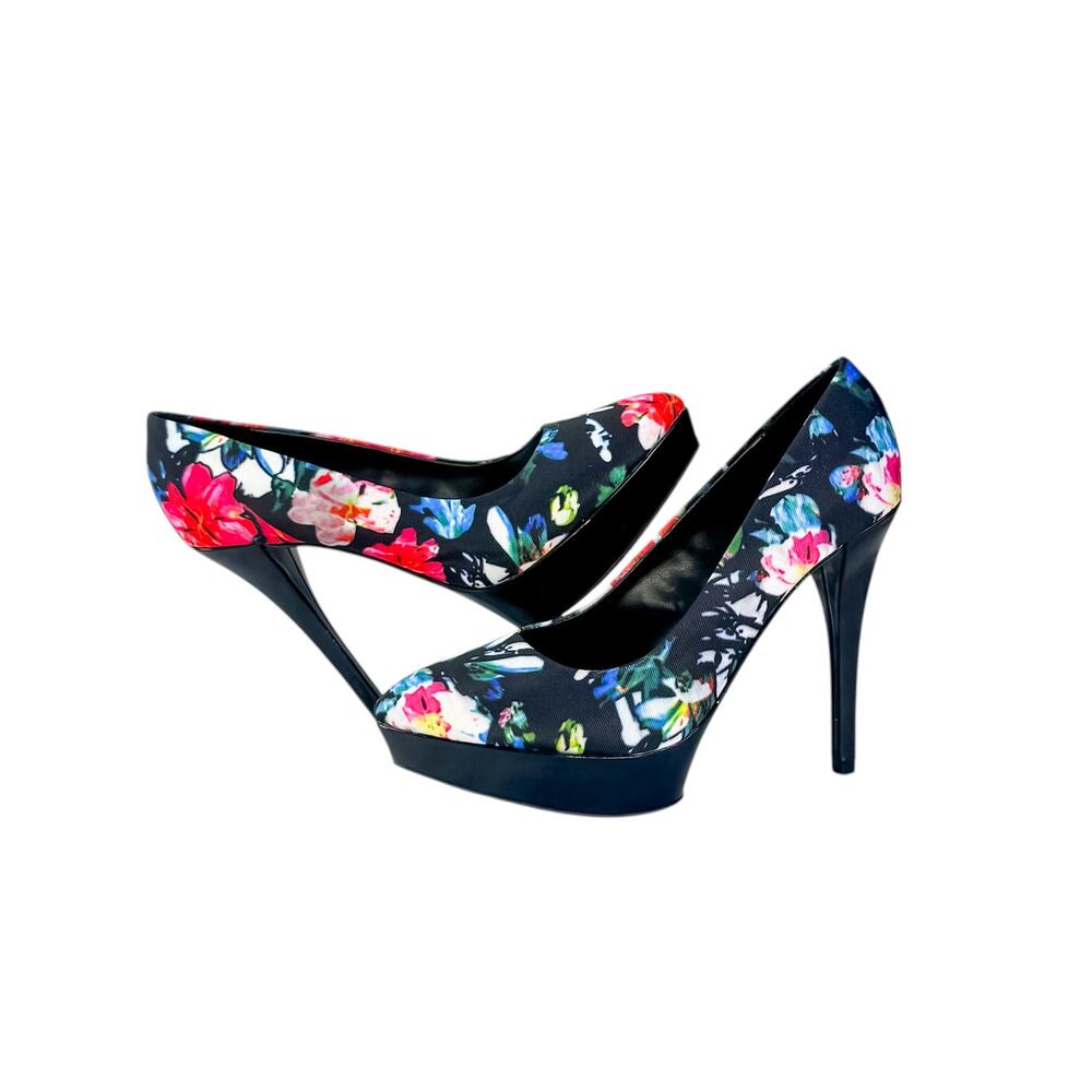 X Appeal Multicolor Floral Platform Pumps - Size 7.5